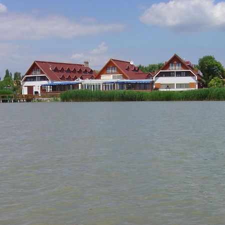 Juventus Hotel Velence Exterior photo